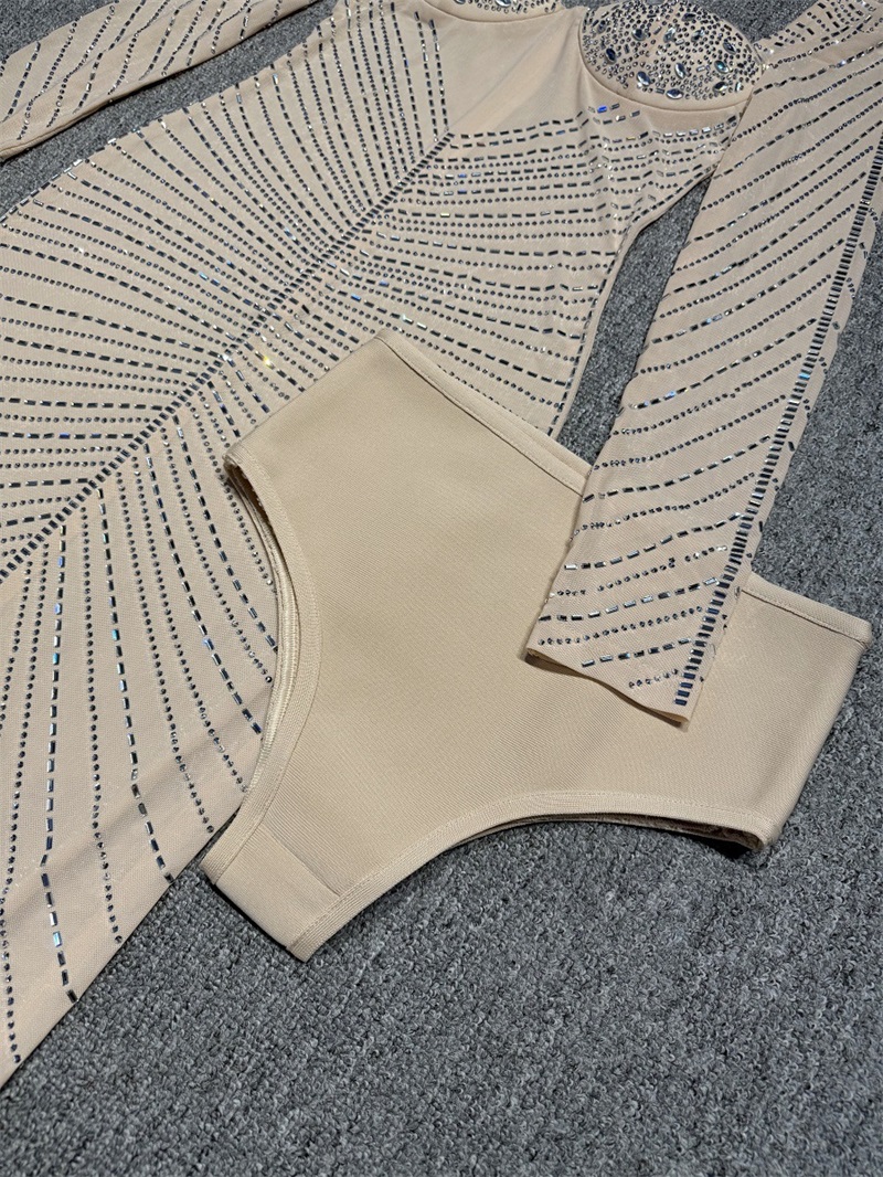 Luxury Crystals Beige Women Pr - Formal Wear Gowns For Women 评论和价格